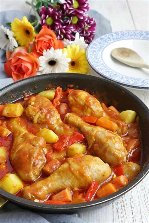 The best easy Chicken Afritada Recipe .